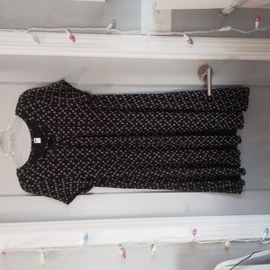 🌞 Old navy  Black with tan geometric patterns midi tunic dress